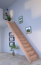 Holztreppe Rhodos gerade-Buche-ohne Geländer-mit Setzstufen