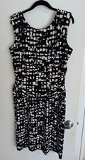 Nine West Women's Size 16 Pleated Waist Slim Line Dress Black & White Polyester