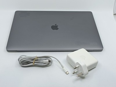 Apple MacBook Pro 16'' (2019) i7 16GB 512GB Space Gray Radeon Pro 5300M_2,34_6