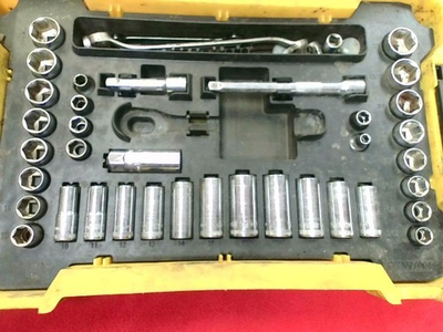 #ad #ad DEWALT SOCKET SET PLEASE READ NLG056175 $50.00