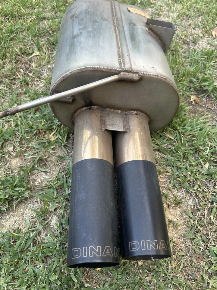 Kit Silenciador Escape-Cupé, E92 Dinan D660-0027 se adapta a BMW M3 2008-2011 Foto 3 de 4