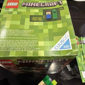 2012 LEGO 21102 Minecraft Micro World w/ Steve & Creeper Incomplete 