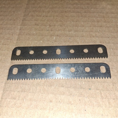 2 X PCS(#110)* VGC NEAR MINT*EARLY NICKEL MECCANO 3.5" RACK STRIP( PRE STAMPING)