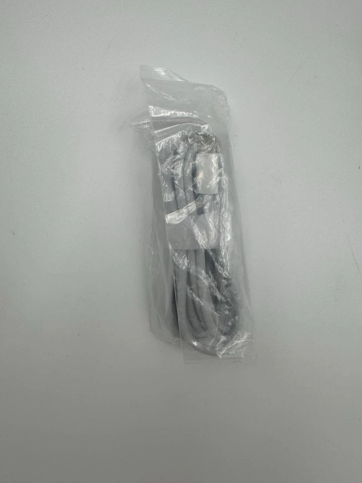 96W USB C Charger for MacBook Pro 16, 15, 14, 13 inch 2025 2024, 2023, 2022, ... - Image 3 of 4