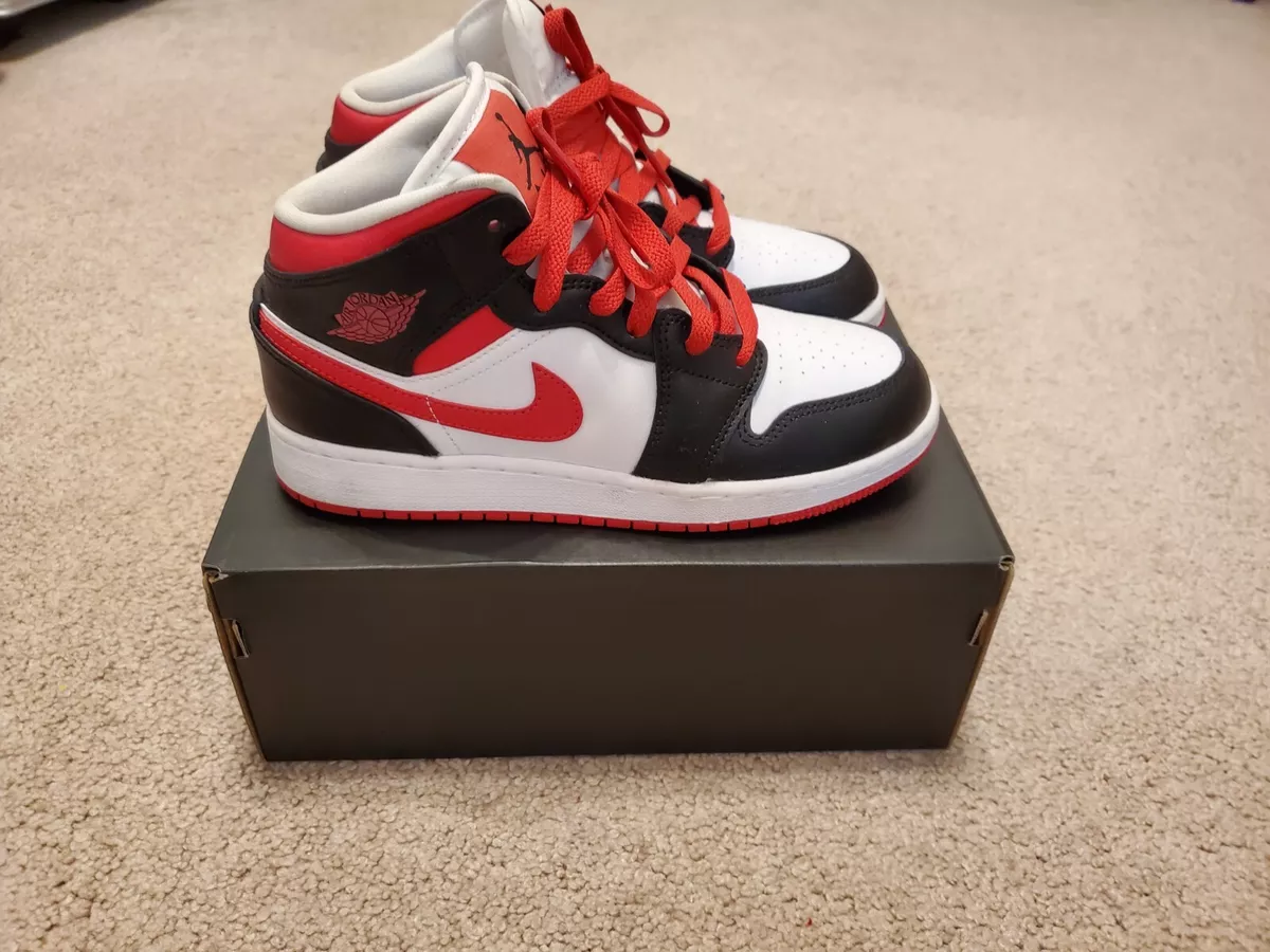 Air Jordan 1 Mid GS Black Red White 554725-016