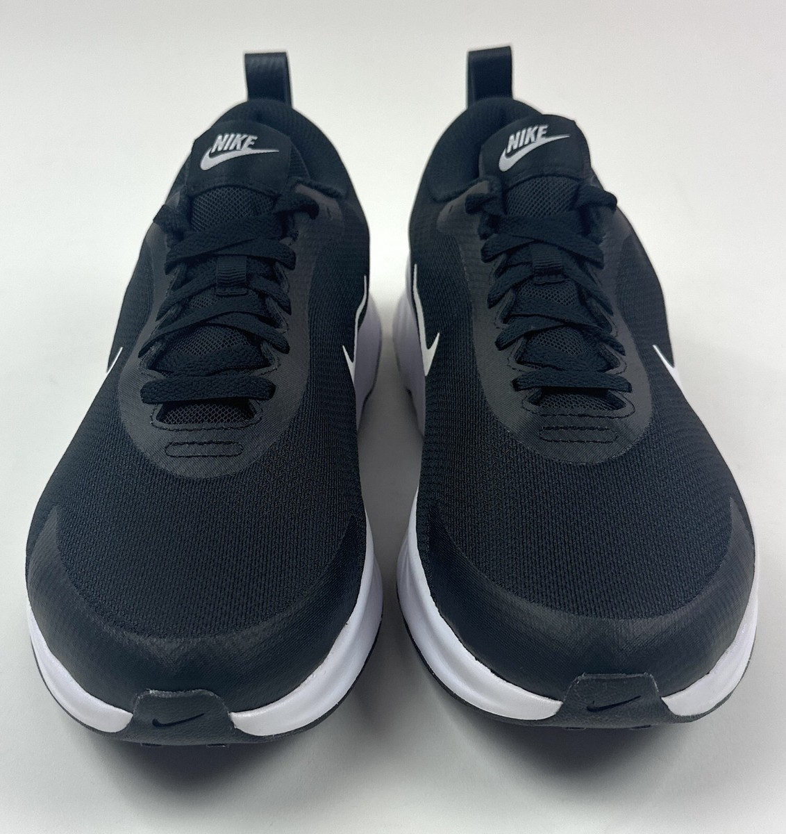 Nike Promina Womens 8.5 Black White Athletic Running Shoes