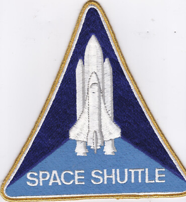 ORIGINAL NASA SPACE SHUTTLE 8 1/4X 8 IBCH LOGO PATCH GOLD WIRE