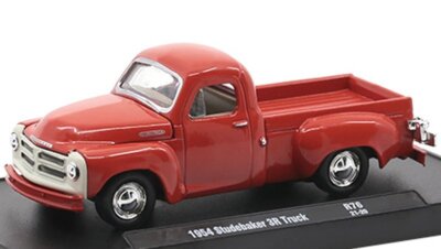 STUDEBAKER 3R Truck - 1954 - red - M2 Machines 1:64