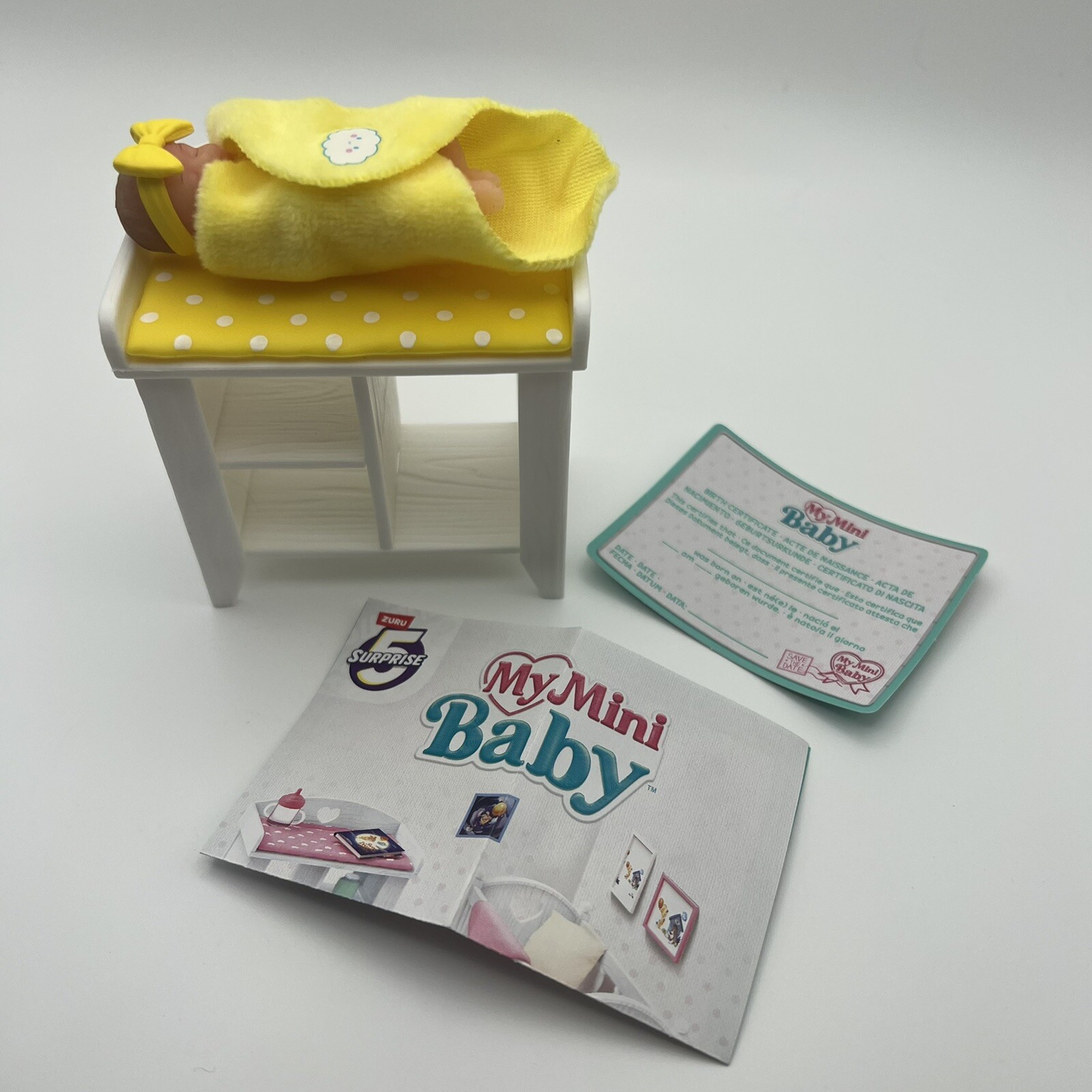 Zuru My Mini Baby Yellow Changing Table Silicone Caucasian Infant Diapers