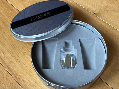 Viktor & Rolf ''Geheimdienst'' Gewürzbombe LEERE Präsentationsdose / Geschenkbox 23cm 