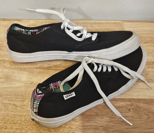 Vans Off The Wall Shoes Lace Up Womens 10 Black and White Low Sneaker - Picture 3 of 8