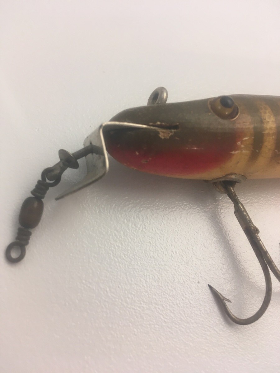 VINTAGE CCB CO GARRETT IND. PIKIE MINNOW CREEK CHUB WOOD VINTAGE CCB CO GARRETT IND. PIKIE MINNOW CREEK CHUB WOOD