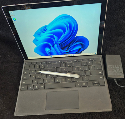 Microsoft Surface Pro 7 intel i7 10th Gen.,512GB SSD, 16GB Kb&Pen 
