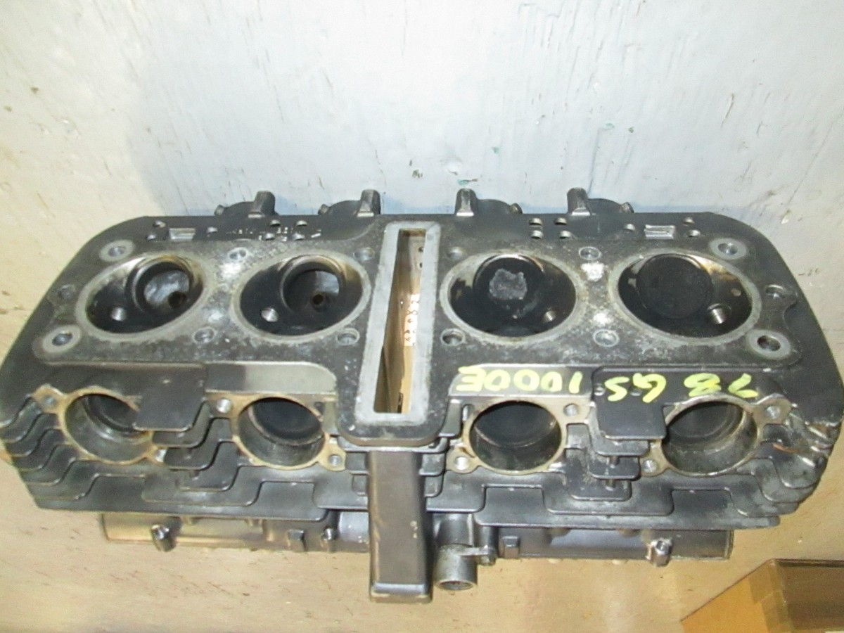Suzuki GS-1000 cylinder head assembly | eBay Suzuki GS-1000 cylinder head assembly | eBay