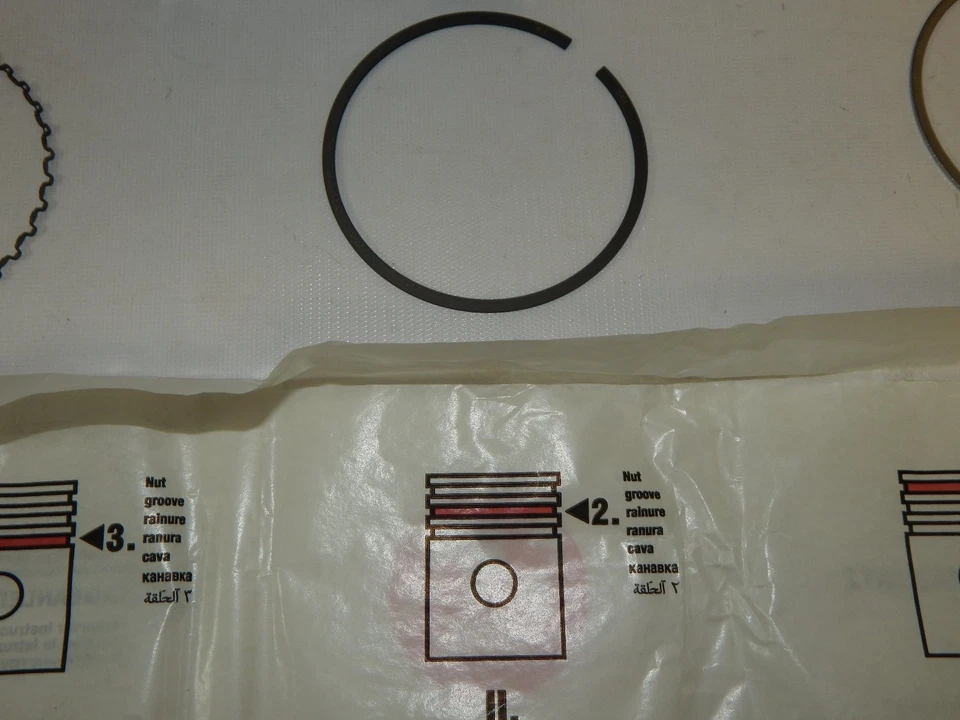 Nuevo OEM MOPAR 2011 Dodge Dakota 04-08 Chrysler Crossfire Motor Pistón Anillo Kit Foto 4 de 4