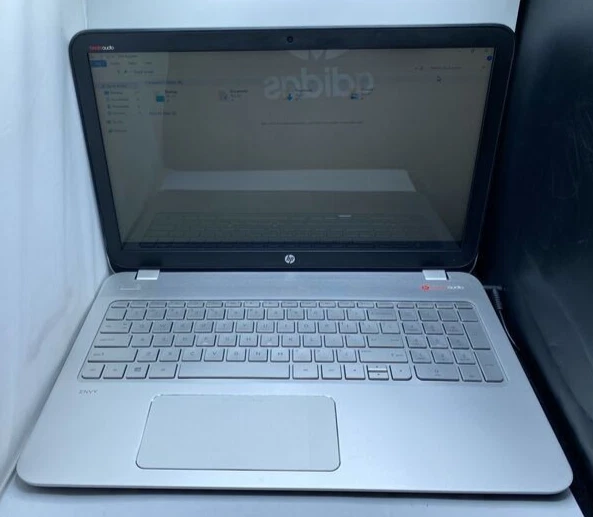 HP ENVY 15t-q100 15.6" Intel Core i7-4712H @2.30GHz 16GB RAM 512GB SSD Foto 4 de 4