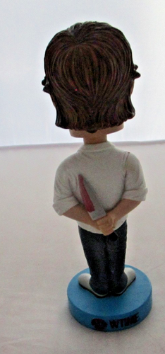 Showtime Dexter Bobblehead 2010 usado - Imagen 3 de 8