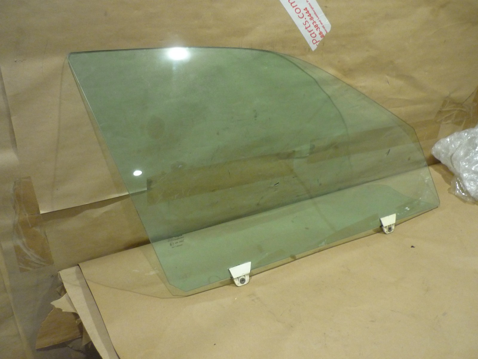 Bentley Arnage 1999 Front Door Glass