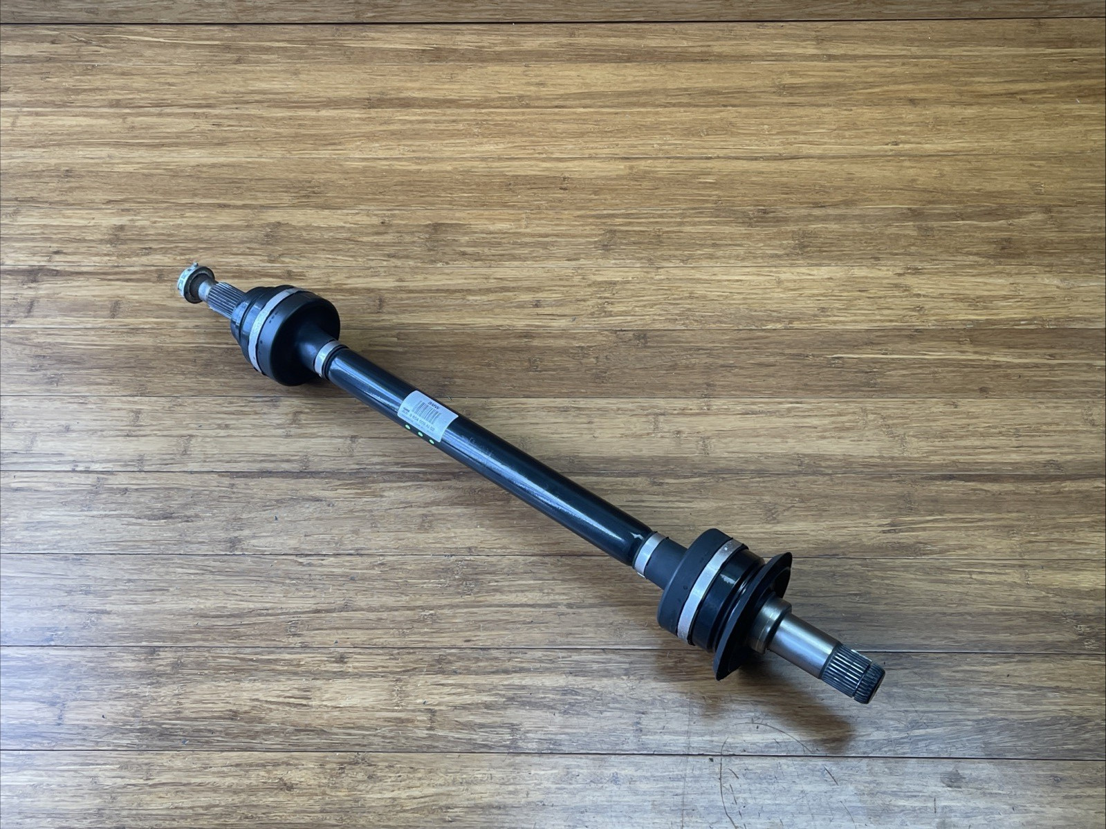 Rolls-Royce Dawn 2017-2023 Left Axle shaft P/N 33208654609