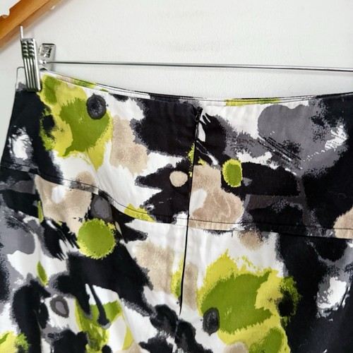 Geoff Bade Women's Size 8 Knee Length Pencil Skirt White Black Green - Picture 7 of 9