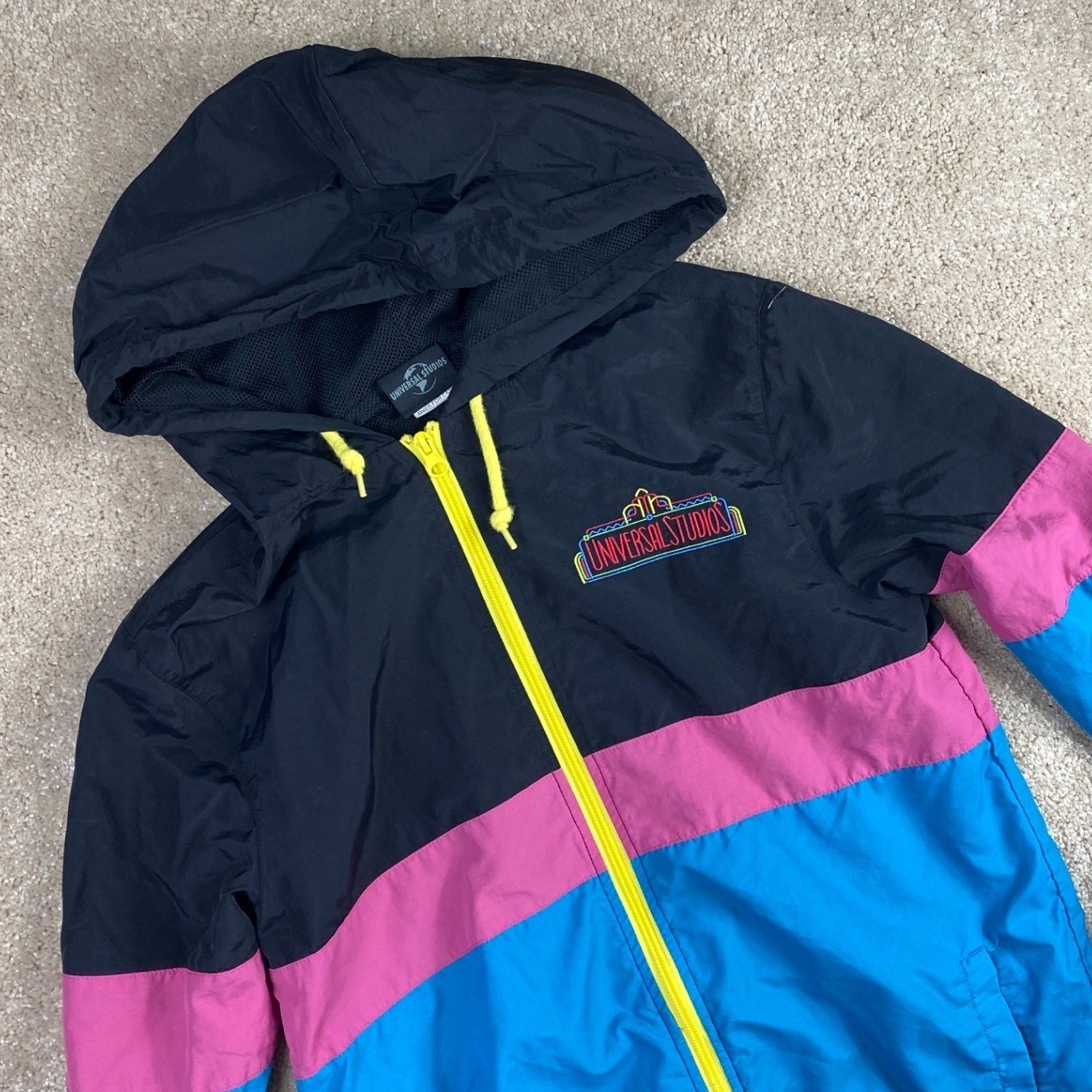 Universal Studios Color Block Lightweight Windbre… - image 11