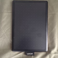 Wacom One by Wacom CTL-472 Graphics Tablet