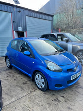 TOYOTA BLUE VVT-I 2009 1.0 MANUAL