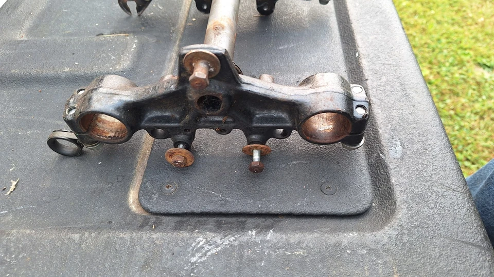 Vástago de dirección Honda XL125S XL185S 53200-437-000ZA usado para 1979-90 125-200cc Foto 3 de 4