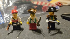 LEGO Pirates Armada Cross Bone Clipper 6250 Instruction Manual 1997 Edition