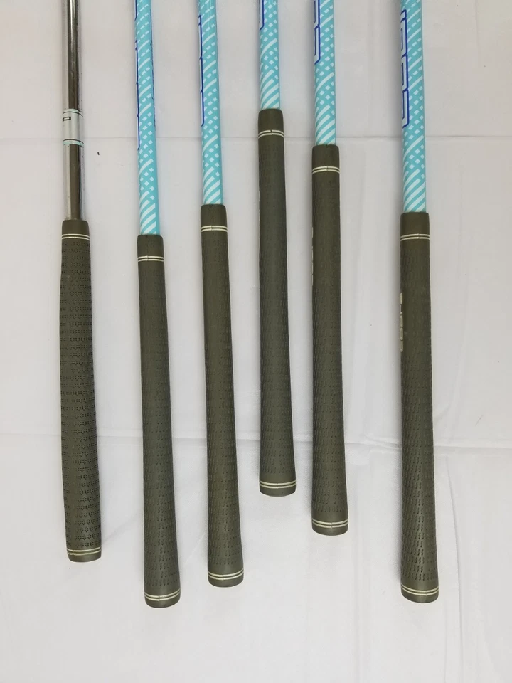 Cobra Jr 6 Clubs Youth Junior Kids Girl Golf Set Driver Putter Right Hand Wedge - Image 3 of 4