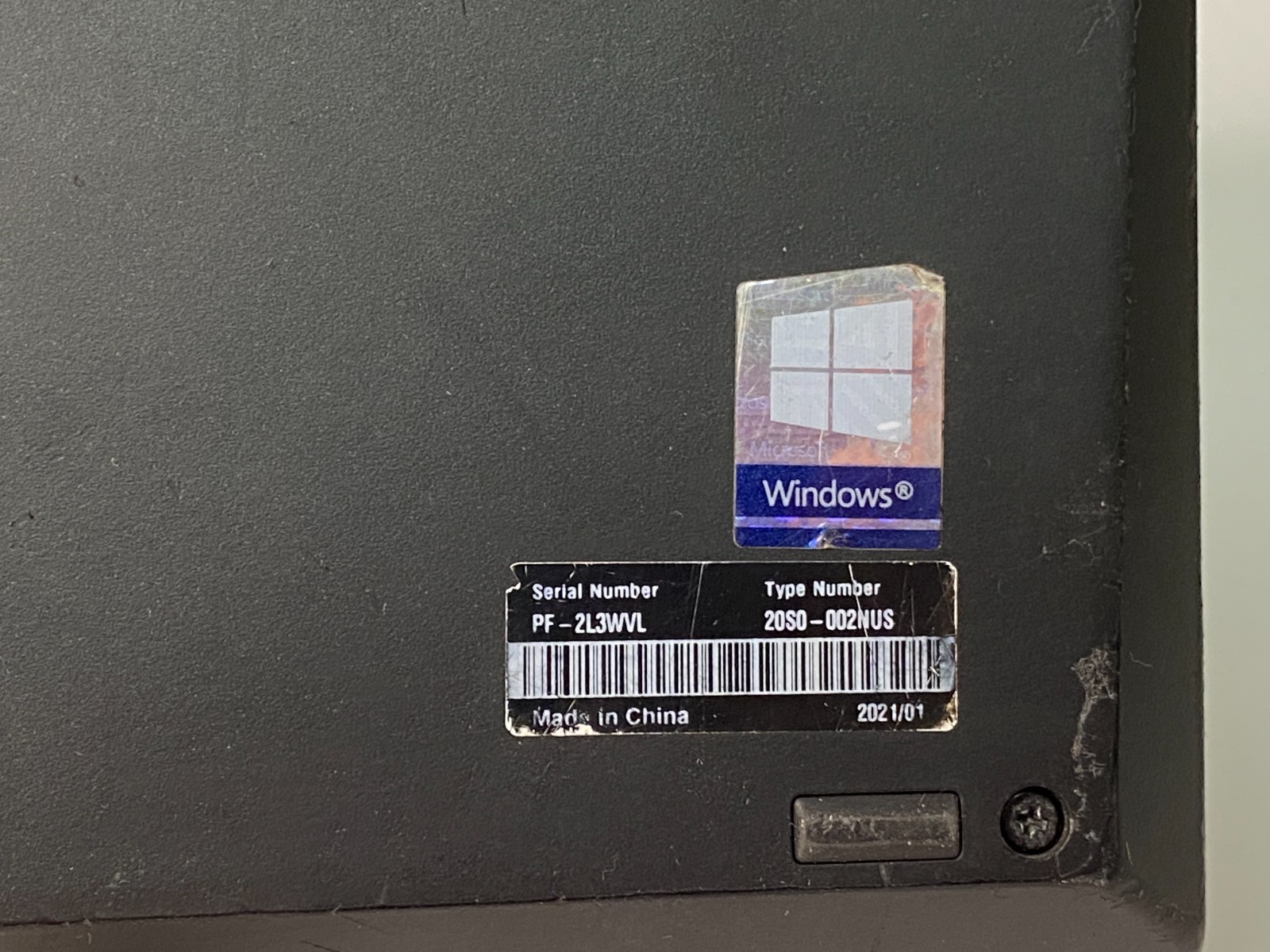 Lenovo ThinkPad T14, 14-Inch Laptop, with Intel Core i5 10th Gen., none SSD (Solid State Drive), Windows 11 Home