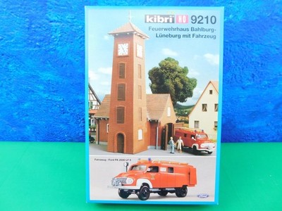 F12 Kibri H0 Bausatz 9210 Feuerwehrhaus Bahlburg-Lüneburg mit Fahrzeug OVP TOP