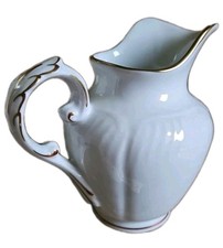 Richard Ginori Lattiera in Porcellana Bianca Filo Oro Zecchino Modello Rilievo