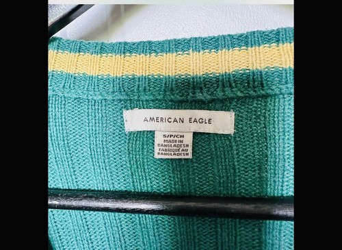 American Eagle Cropped Boxy Button-Up Sweater Drop Shoulder V-Neck Green, S - Picture 3 of 5