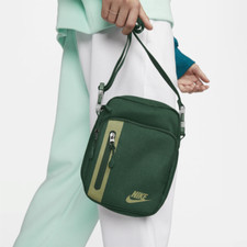 Image of Nike Unisex Elemental Premium Crossbody Bag 4l DN2557-341 Gorge Green/Alligator