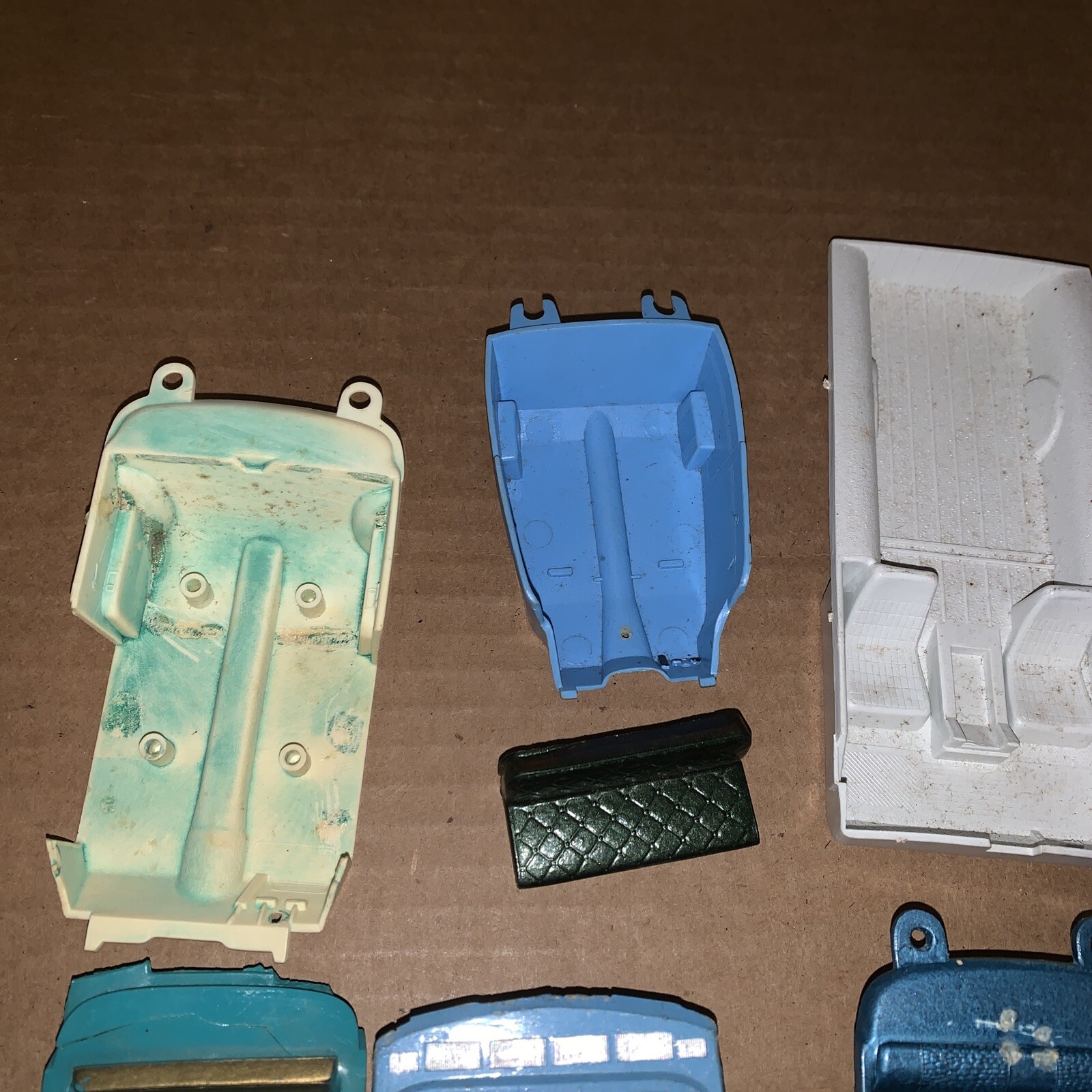 Vintage Junkyard parts lot of plastic model car interior seats lot Jy66 eBay