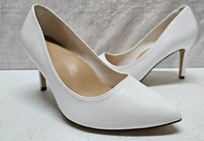 JustFab Womens Size 7.5 E White Pumps 3" Stilleto Heels