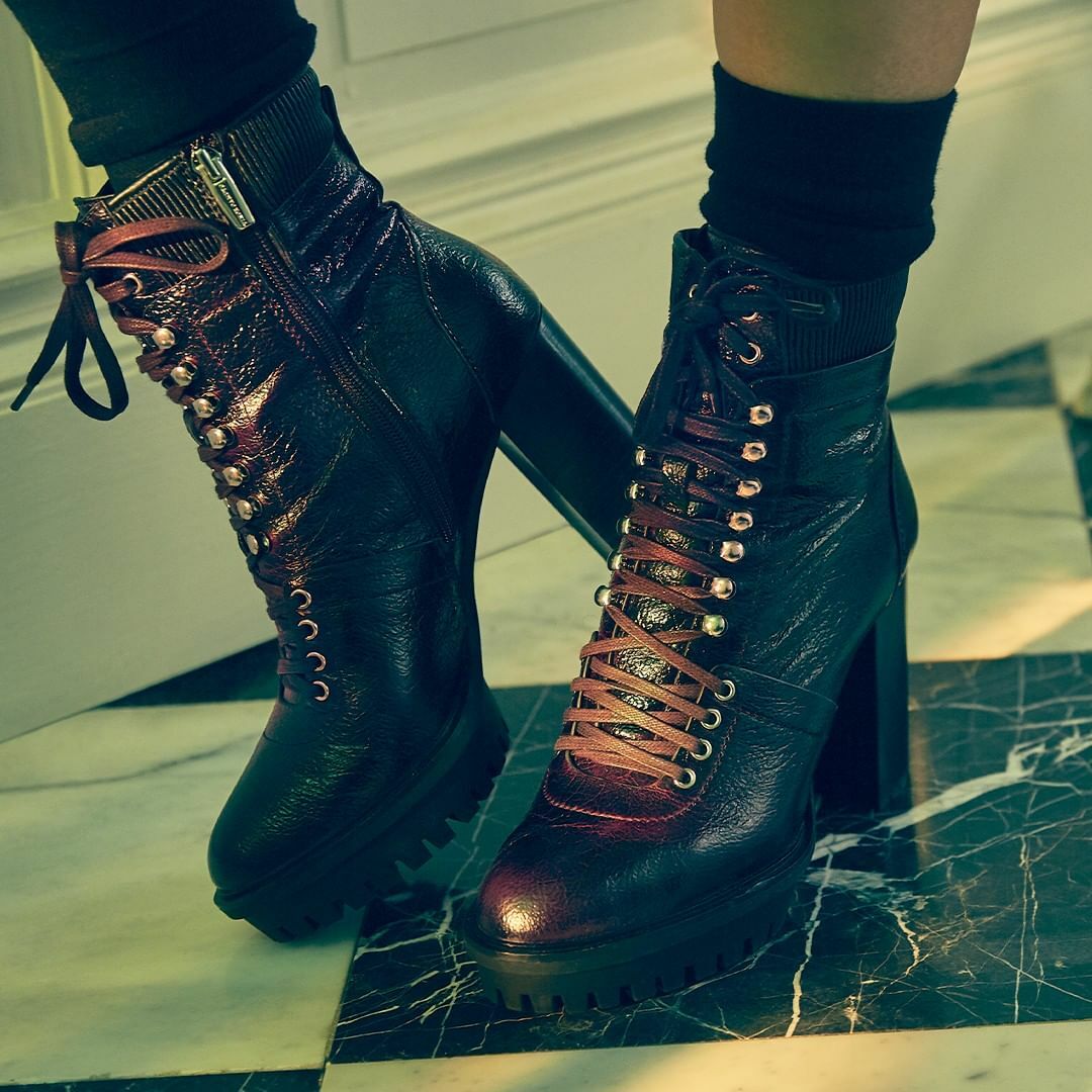 Vince Camuto Ermania Crinkle Leather 