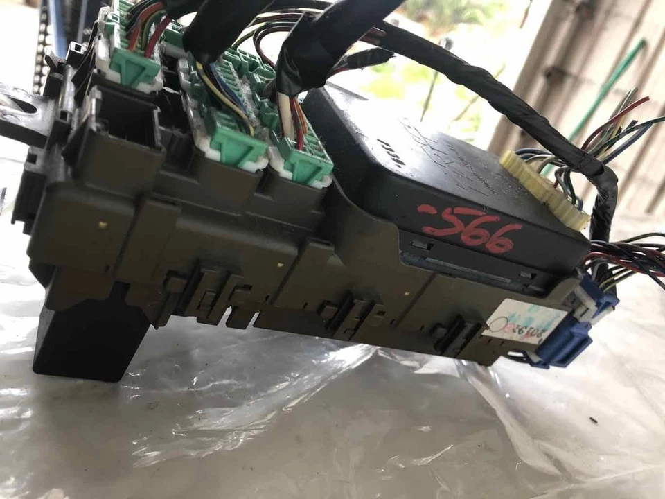 1998 Honda Civic Caixa de Fusíveis de Cabine Relé Caixa de Junção Conjunto OEM - Imagem 4 de 4