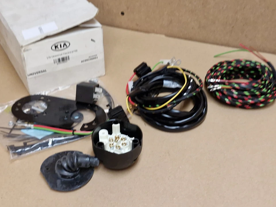 Kit Eléctrico Universal Kia 12S Barra de Remolque 7 Pin AC09236001 Genuino NUEVO Hyundai Foto 3 de 4