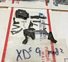 XDs 9 9mm parts lot -  rebuild / repair parts  mod 2  675647