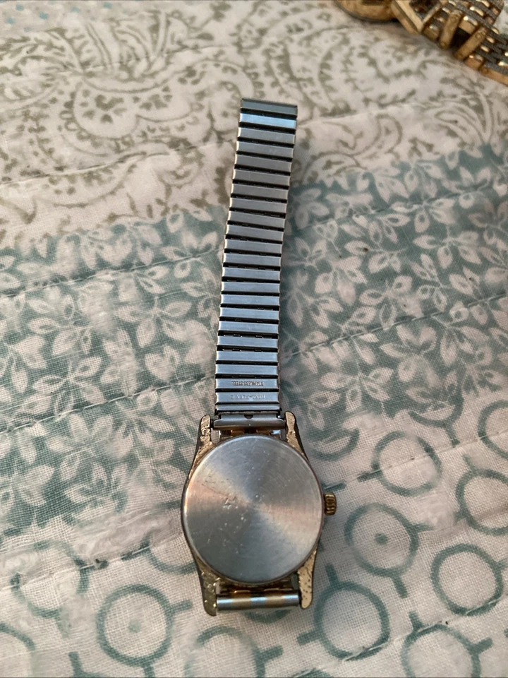 Vintage Glashütte Quartz Ladies Wristwatch – Two Tone Band  - Image 2 of 4