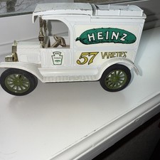 NIB Vintage Heinz 57 KETCHUP ERLT 1913 Model T Van Bank w/key