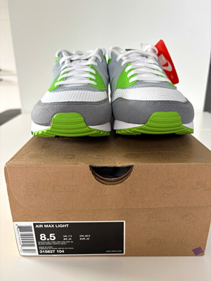 Nike Air Max Light Herren Sneaker US 8,5 EU 42 Grau/Weiß/Grün 315827 104