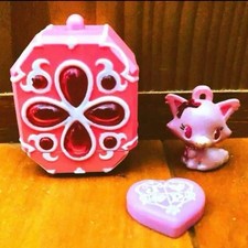 Sanrio Jewelpet Garnet Charm Mascot, Long Storage, Opens with Heart Plate