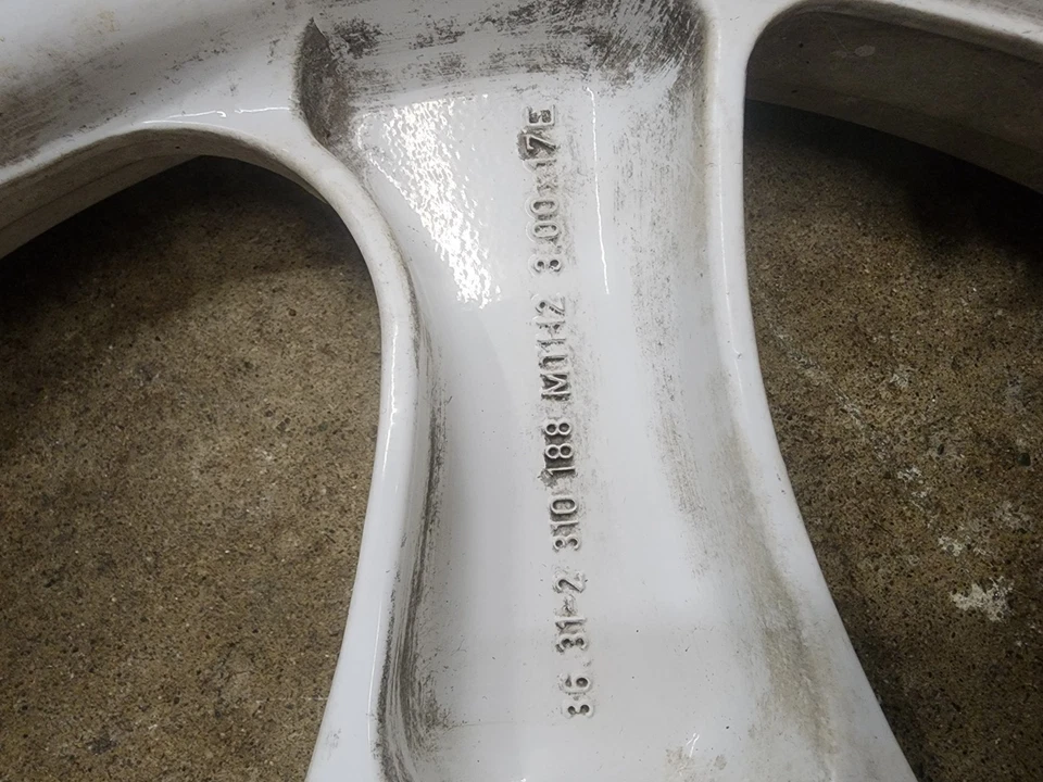 Llanta trasera 17x3 36312310188 BMW K1100 K1100LT 1996 92-97 Foto 4 de 4