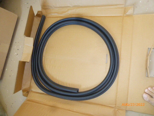 E6ZZ-6120708-A NOS Ford Pair of Door Opening Weatherstrip 1979 