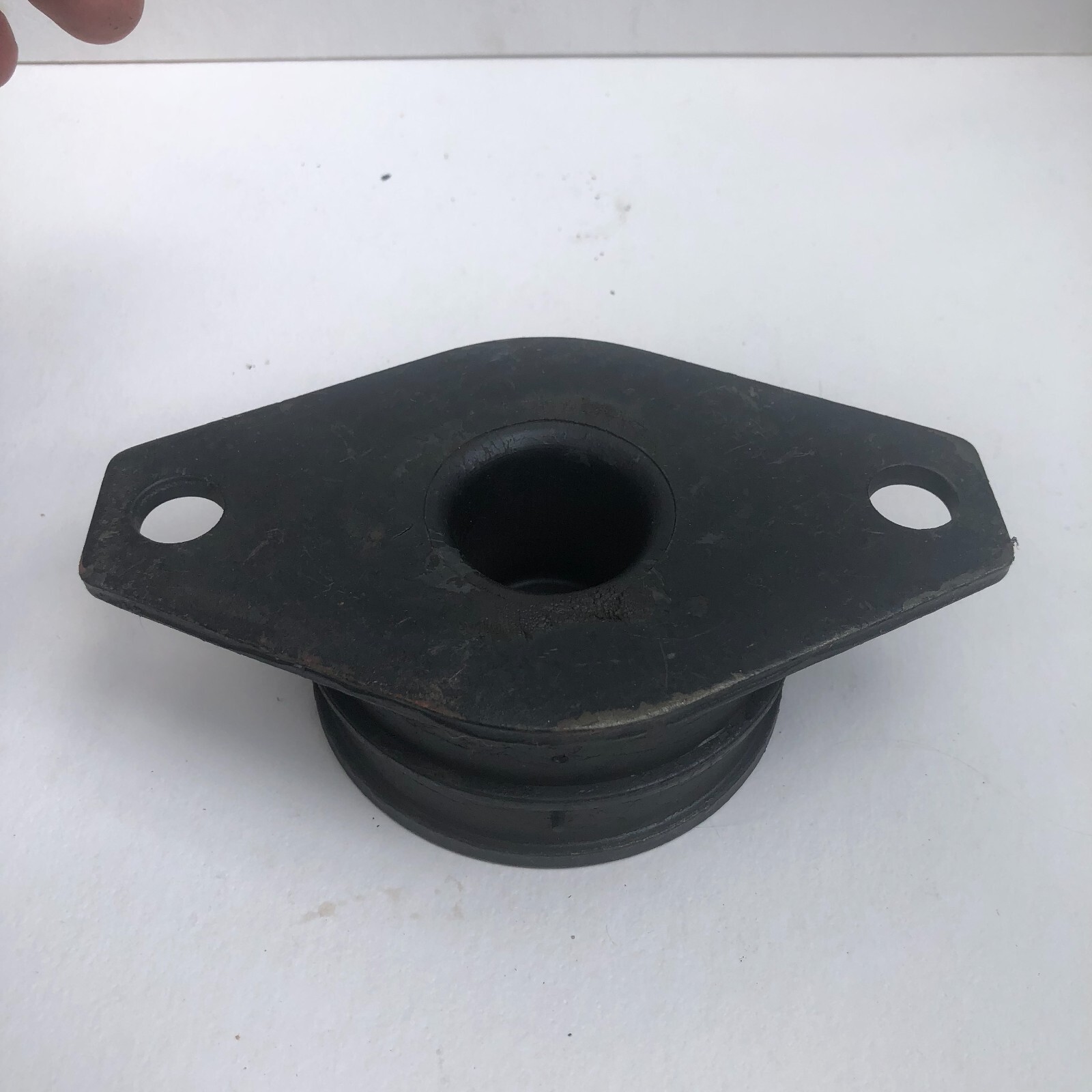 Metalastik 3 Engine Isolator Mount eBay