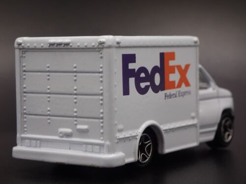 1999 99 FORD E SERIES BOX VAN FEDEX WHITE 1:80 SCALE DIORAMA DIECAST MODEL CAR - Picture 8 of 8