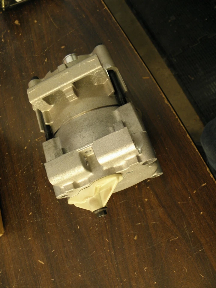 NOS OEM Ford 2001 2011 Ranger AC Compressor + Escape 2002 2003 2004 + Focus +++ - Image 2 of 4